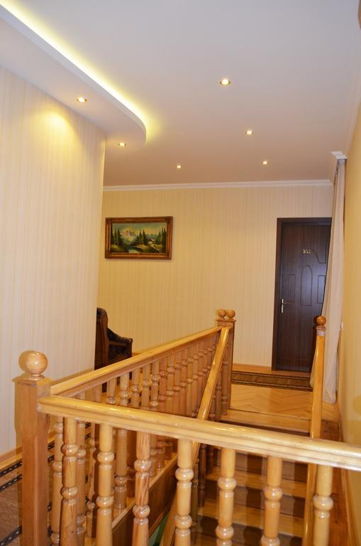 Bonus Hotel Tbilisi Exterior foto