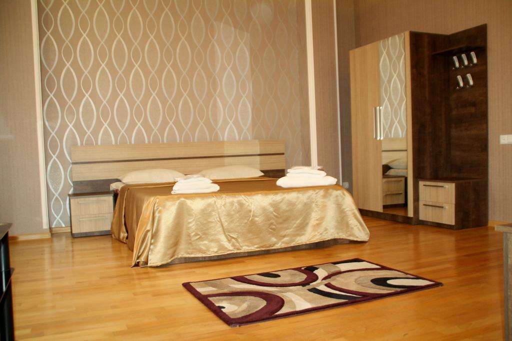 Bonus Hotel Tbilisi Exterior foto