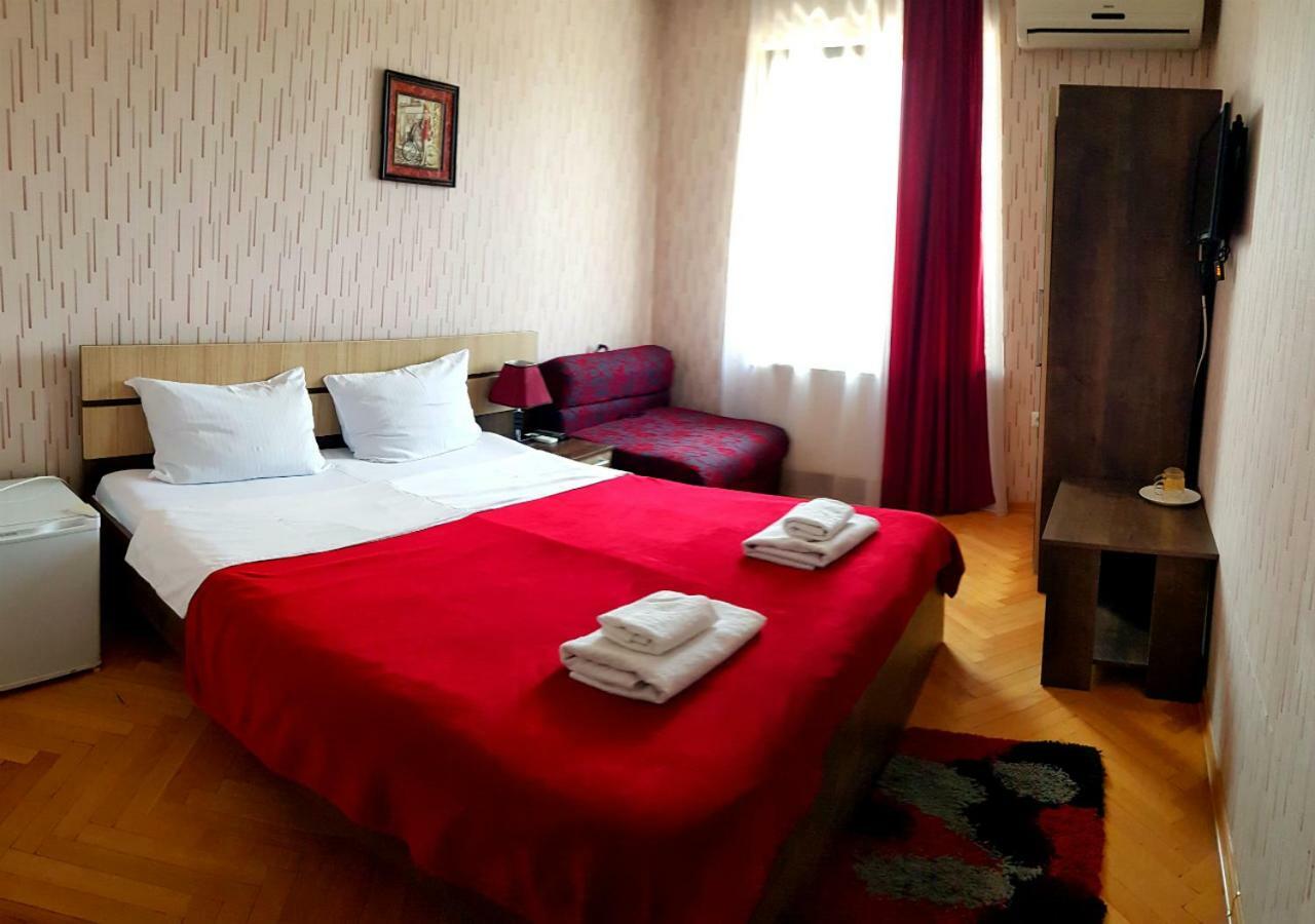 Bonus Hotel Tbilisi Exterior foto