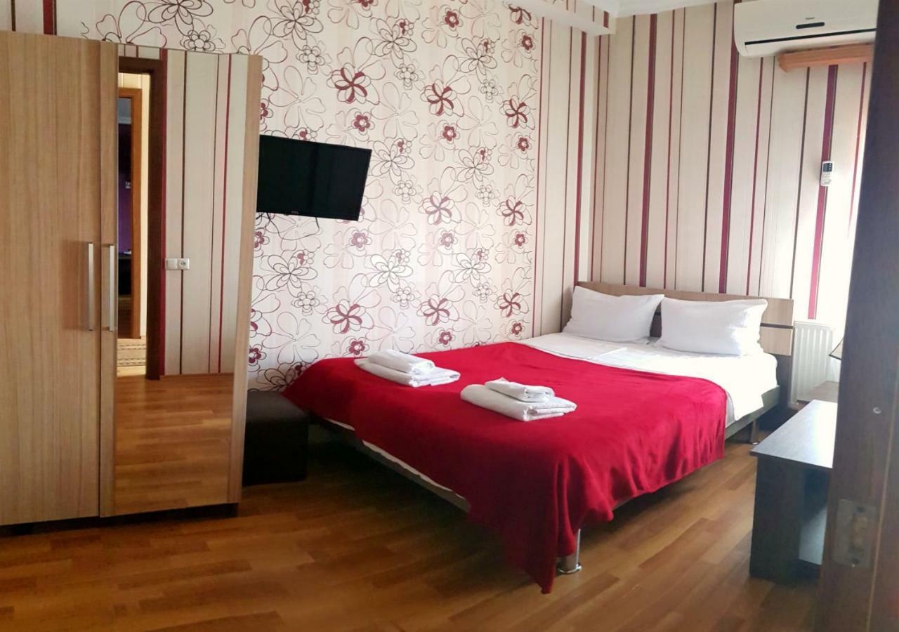 Bonus Hotel Tbilisi Exterior foto